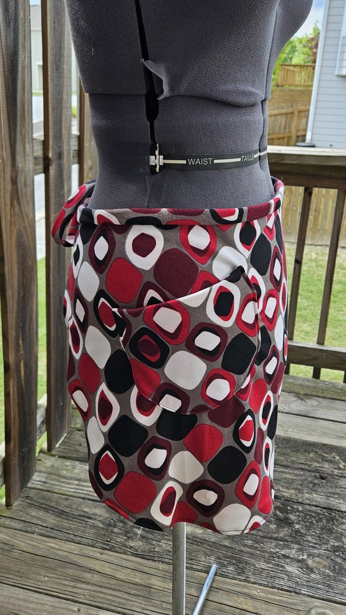 Retro inspired half apron