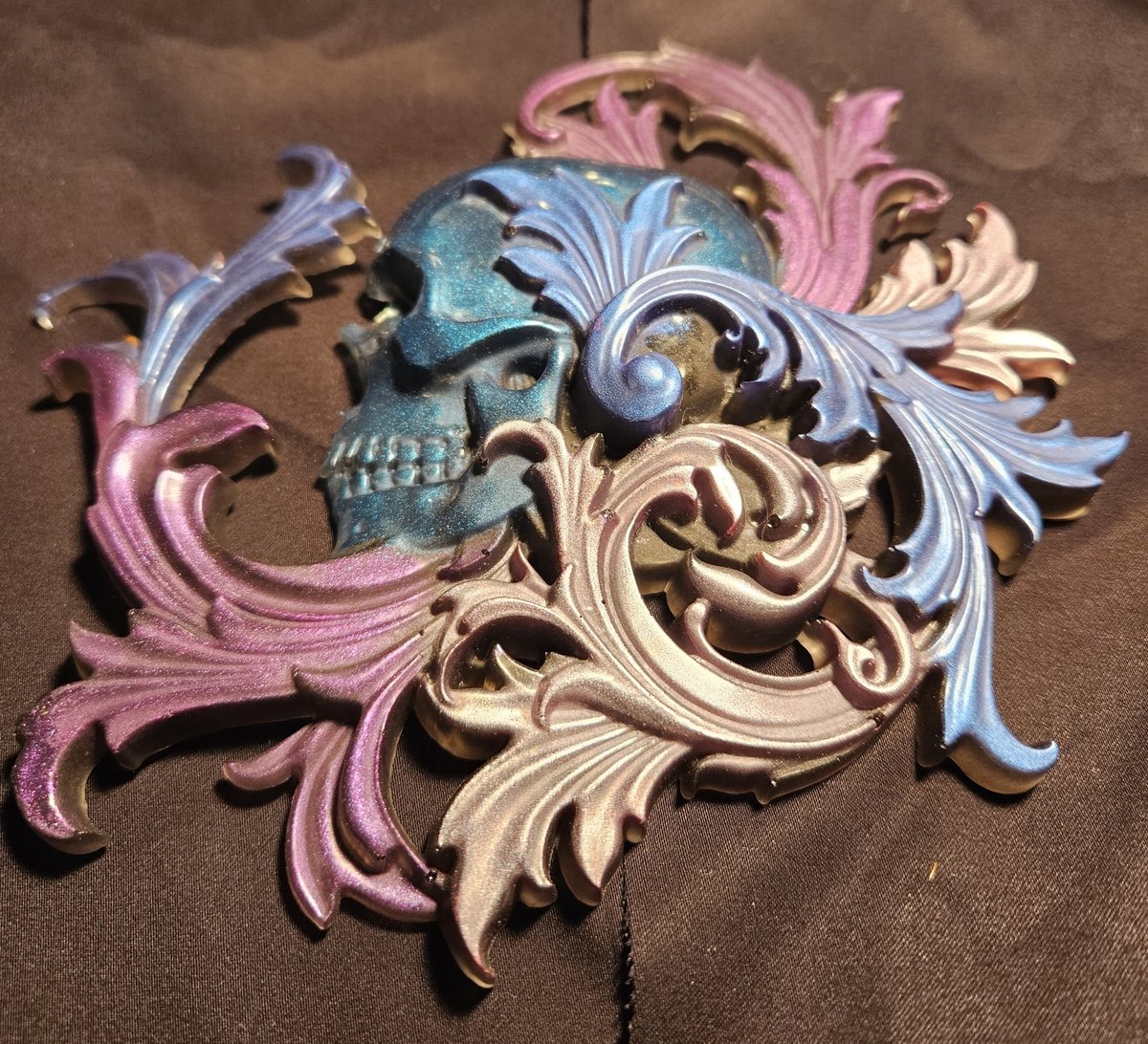 Resin Skull and Swirl wall art pieces