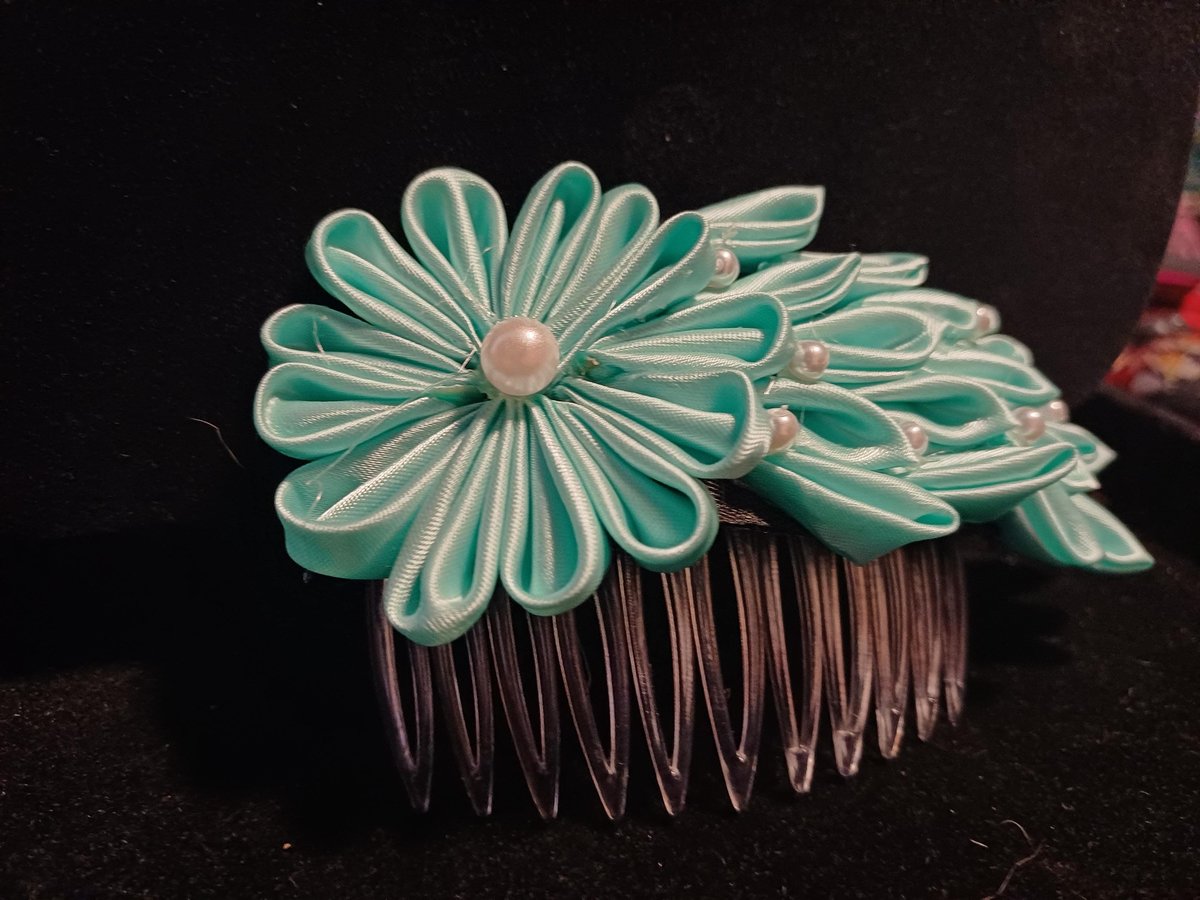 Teal Kanzashi Flower hair comb