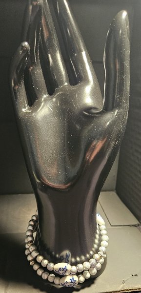 Silver and ceramic beaded bracelet 